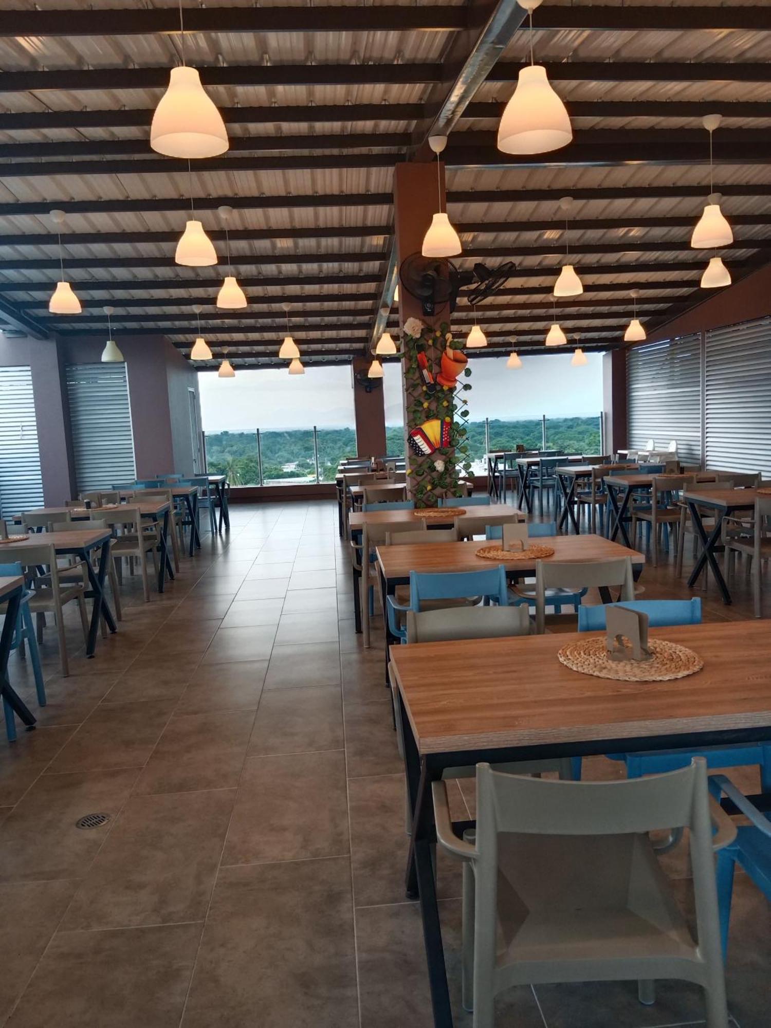 Hotel Nabu ואיידופאר מראה חיצוני תמונה